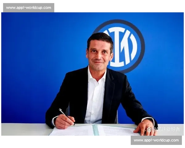 齐沃亮剑世俱杯:坚守钢铁防线,革新战术重塑蓝黑基因 齐沃亮剑世俱杯:坚守钢铁防线,革新战术重塑蓝黑基因